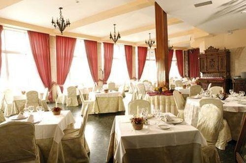 Del Val - Parking Gratuito Hotel 3*