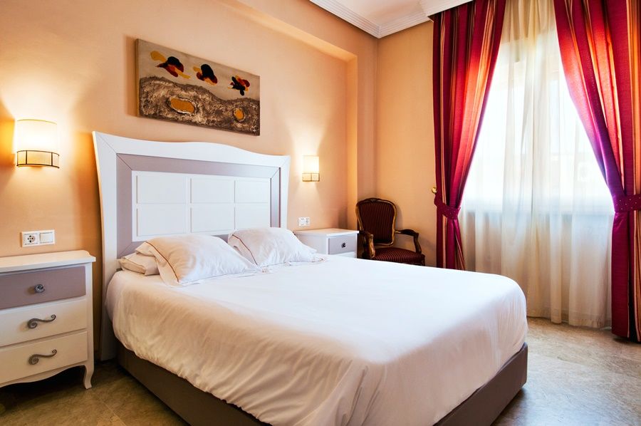 Del Val - Parking Gratuito Hotel Andújar
